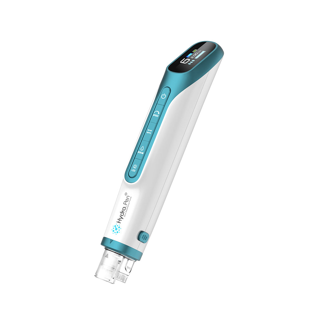 Hydra Pen H6 lápiz de microneedling en vista lateral con pantalla digital y función de infusión de suero integrada para cuidado profesional de la piel.
