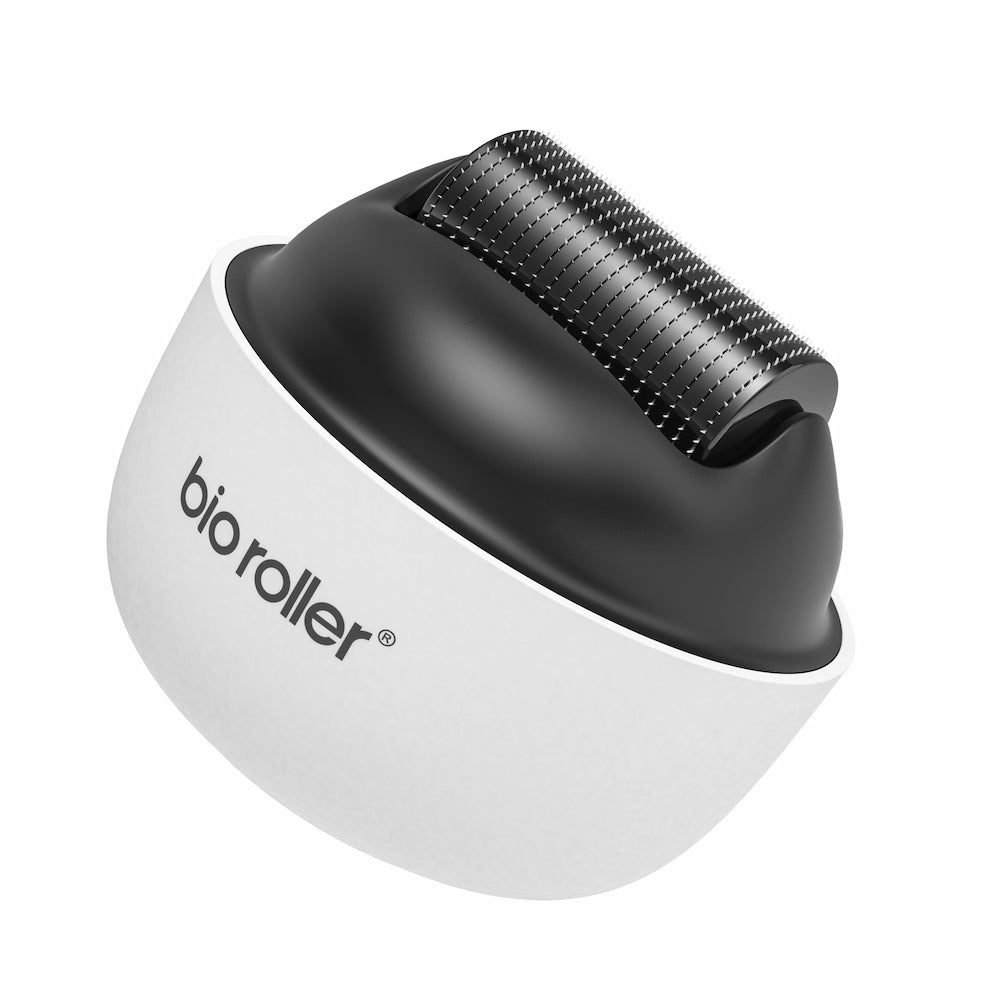 Bio Roller G4 microneedling-rodillo facial de diseño moderno, creado para el rejuvenecimiento de la piel, mayor absorción del suero y mejora de la textura de la piel.