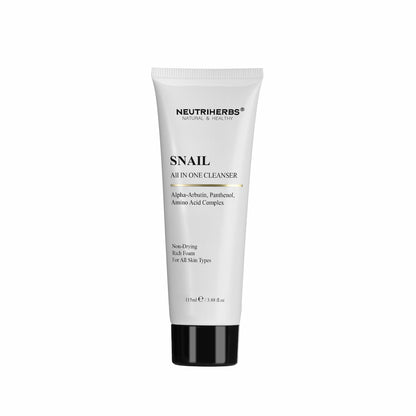 Neutriherbs Snail All In One Cleanser 115 ml – limpieza facial suave con extracto de caracol, alfa-arbutina y pantenol para todo tipo de piel.